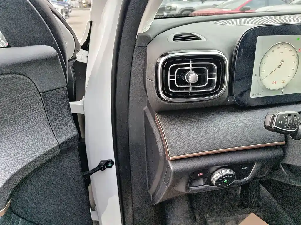 Chery Tiggo 9 — миниатюра 20