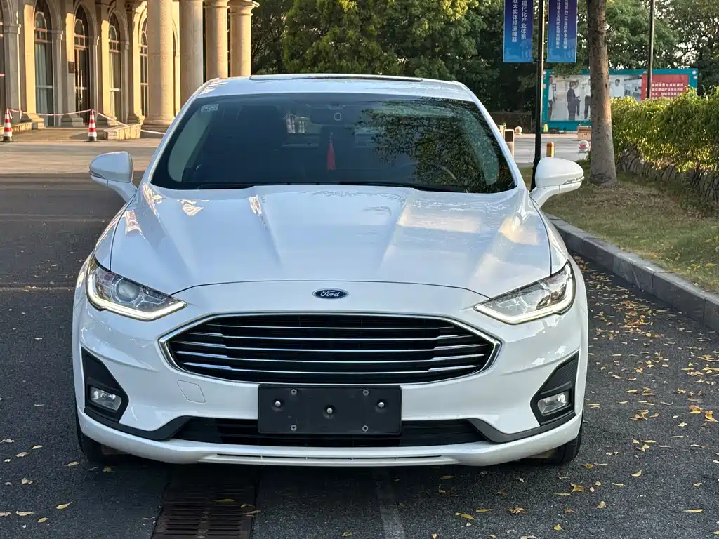 Ford Mondeo — миниатюра 2
