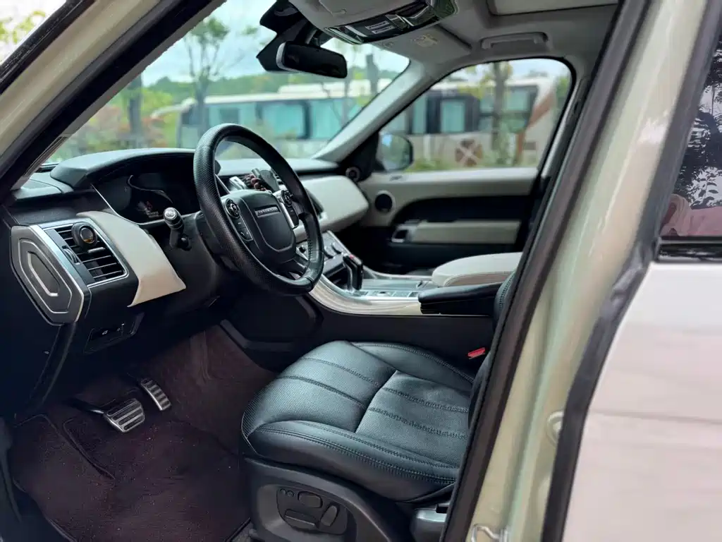Land Rover Range Rover Sport 2014 3.0 SC V6 HSE
