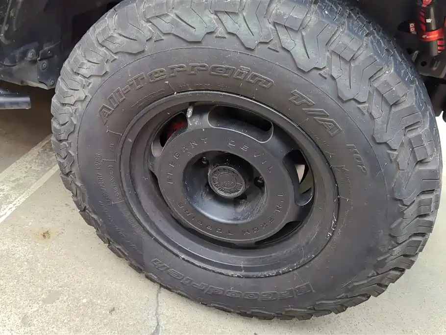 Tank 300 2023 2.0T 02