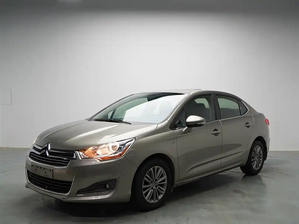 Citroen C4L 2015