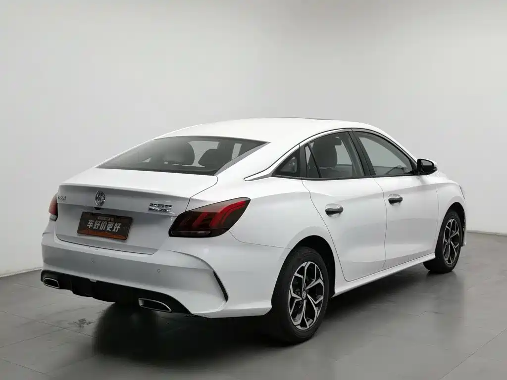 MG MG5 — миниатюра 2