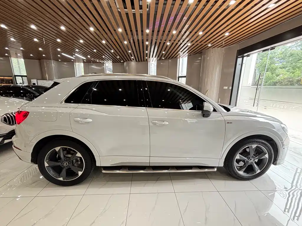 Audi Q3 2022 35 TFSI Fashion