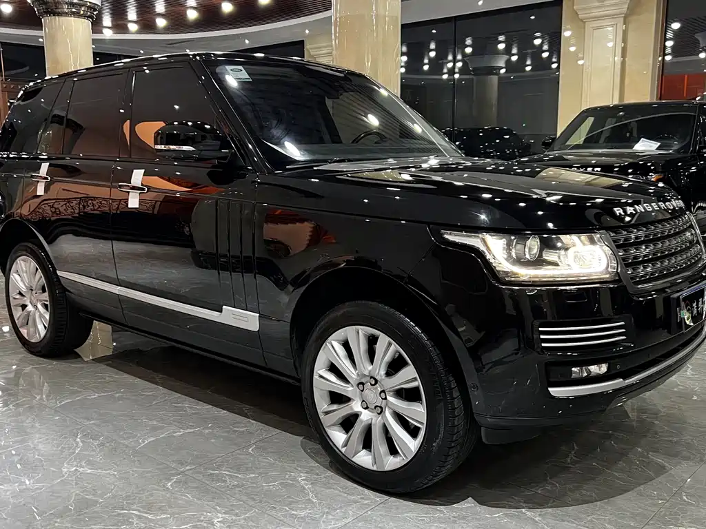 Land Rover Range Rover — миниатюра 3