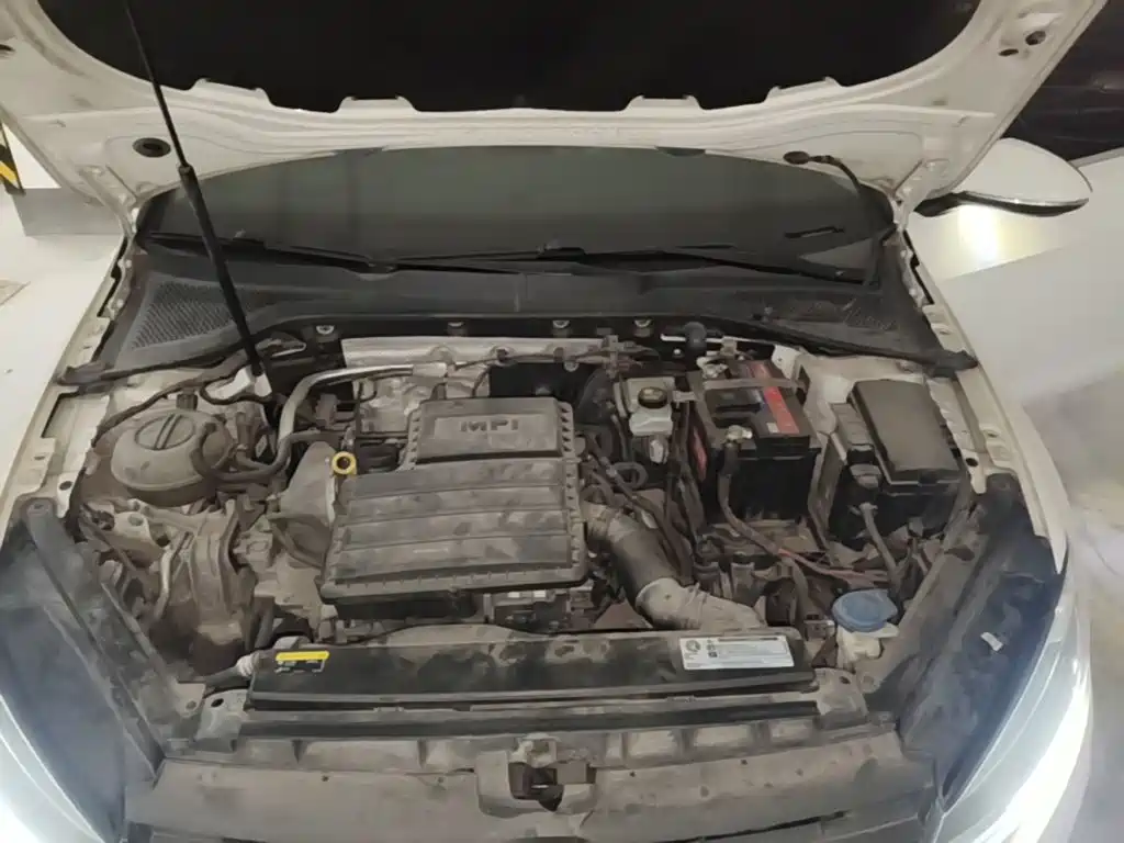 Volkswagen Golf — миниатюра 20