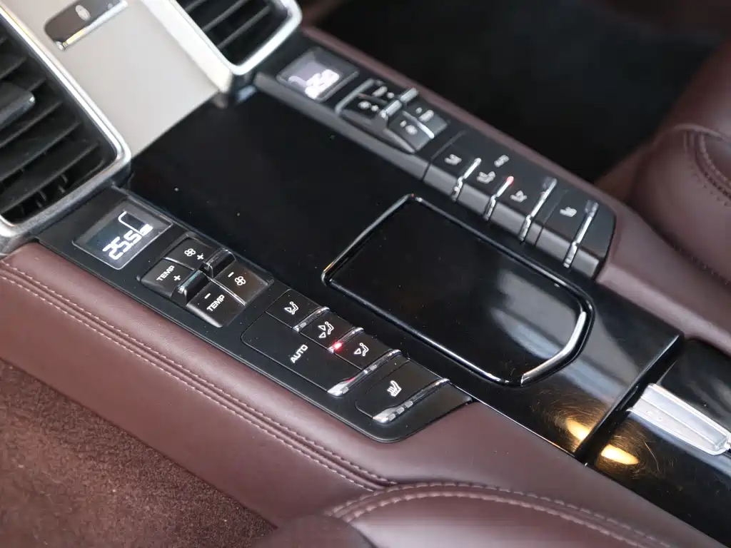 Porsche Panamera 2014 Panamera 3.0T
