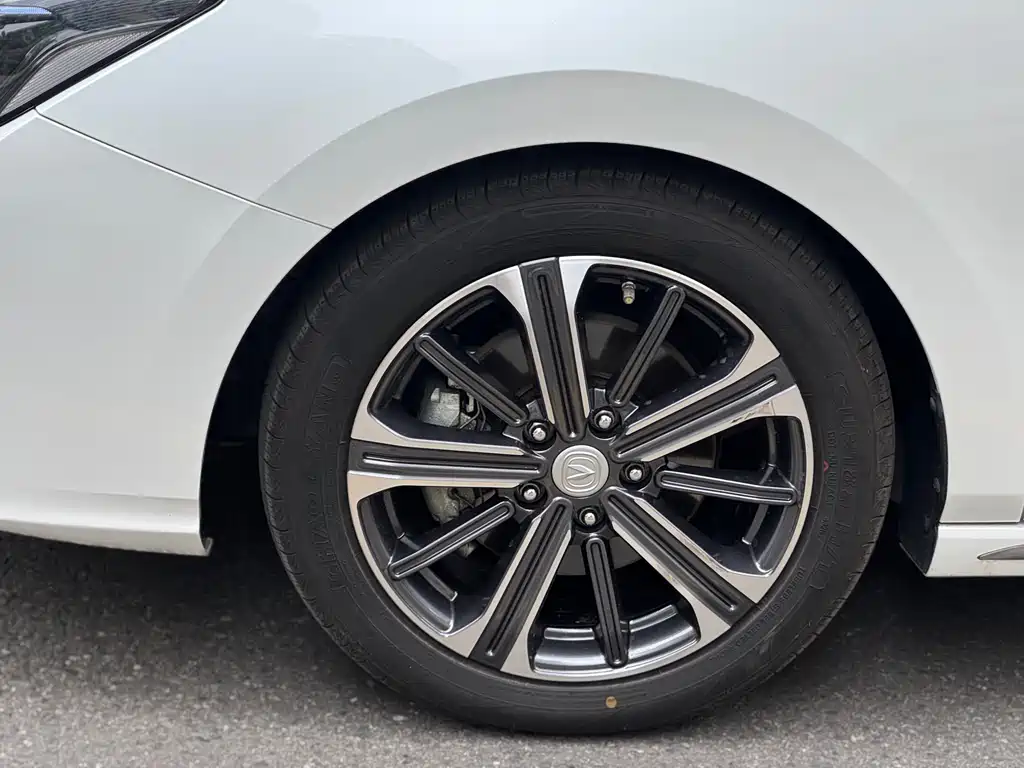 Changan CC 2022 1.5T DCT Luxury