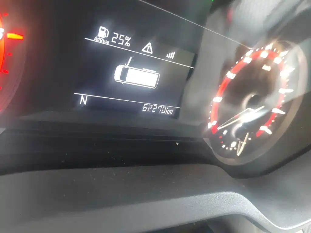 Maxus V90 — миниатюра 5