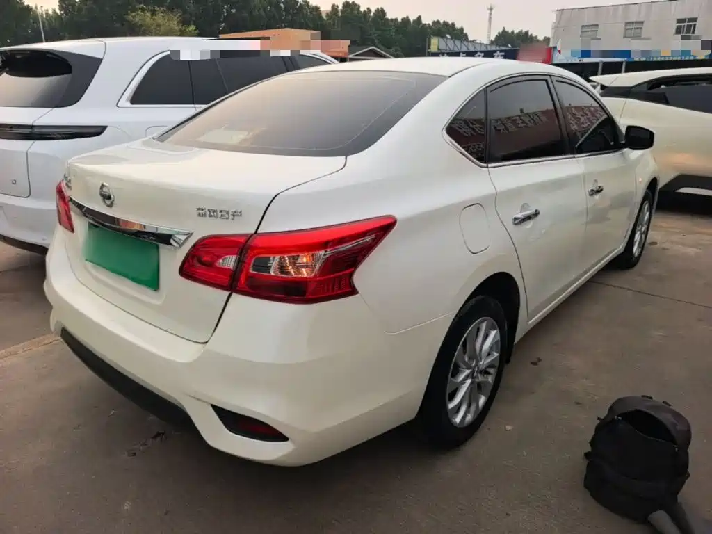 Nissan Sylphy — миниатюра 7