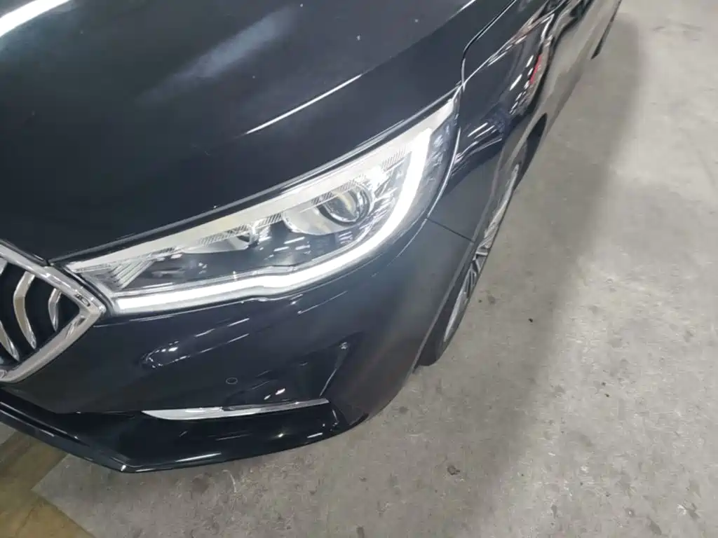 Hongqi Hongqi H5 — миниатюра 24