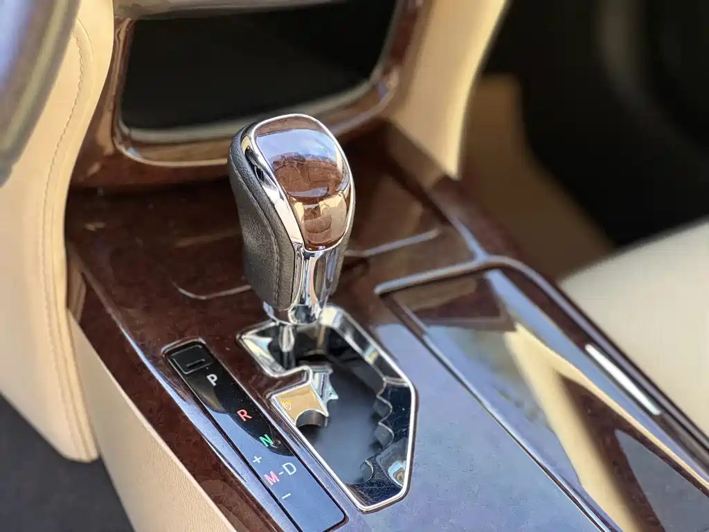 Toyota Crown 2.0T Fashion Edition, фото 10