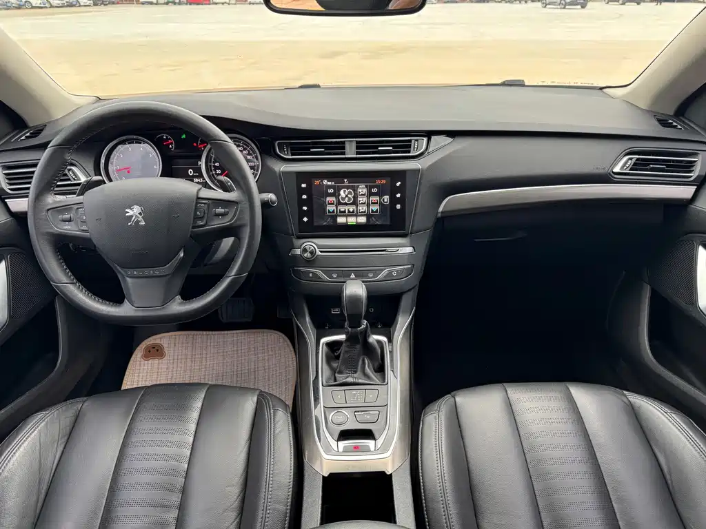 Peugeot 408 — миниатюра 8