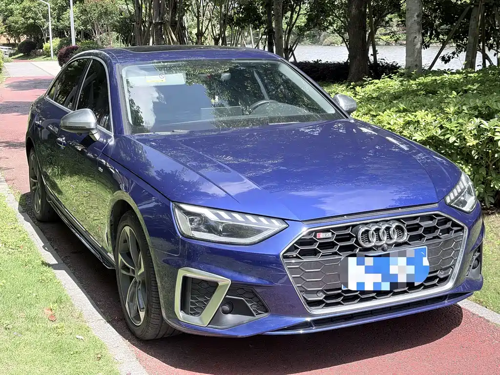 Audi A4L 2020