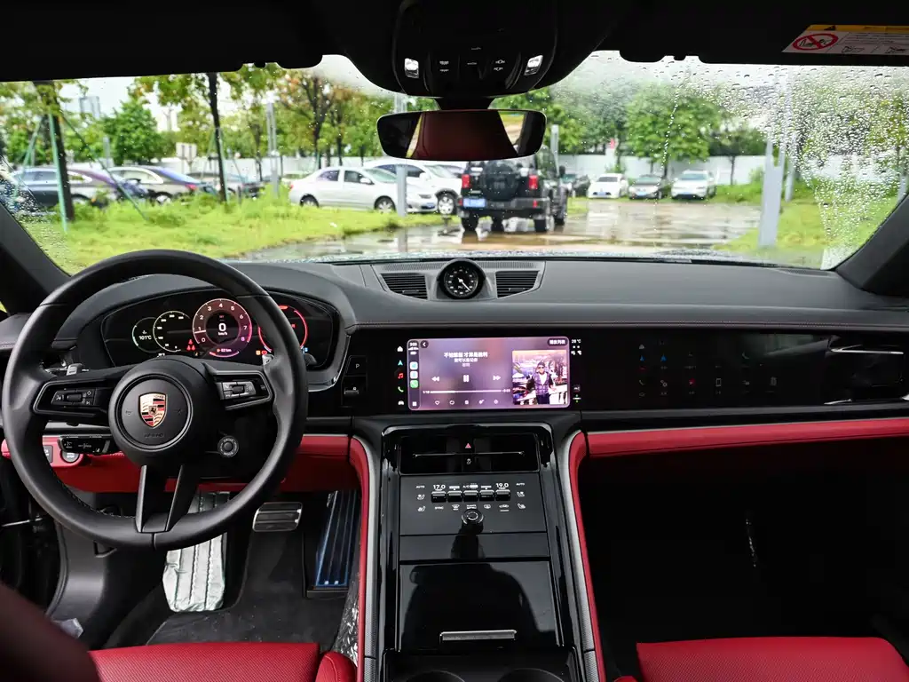 Porsche Panamera — миниатюра 9