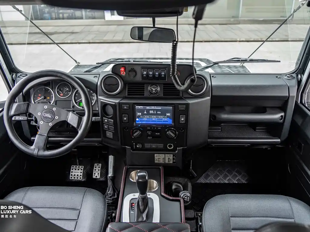 Land Rover Land Rover Defender