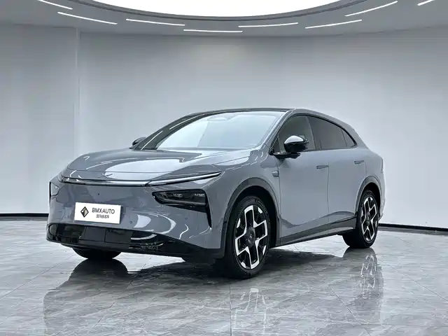 2025 Xpeng G7