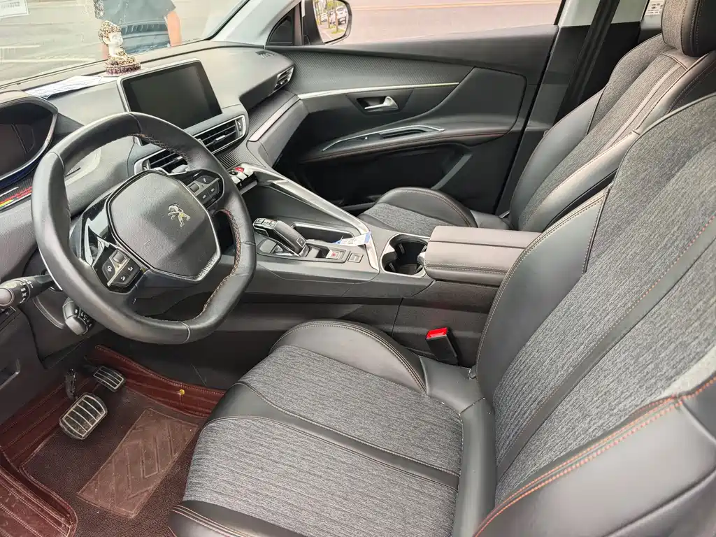 Peugeot 4008 — миниатюра 5