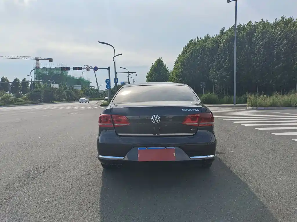 Volkswagen Magotan 2015 1.8TSI Luxury