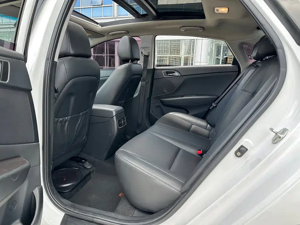 Hyundai Mistra — миниатюра 18