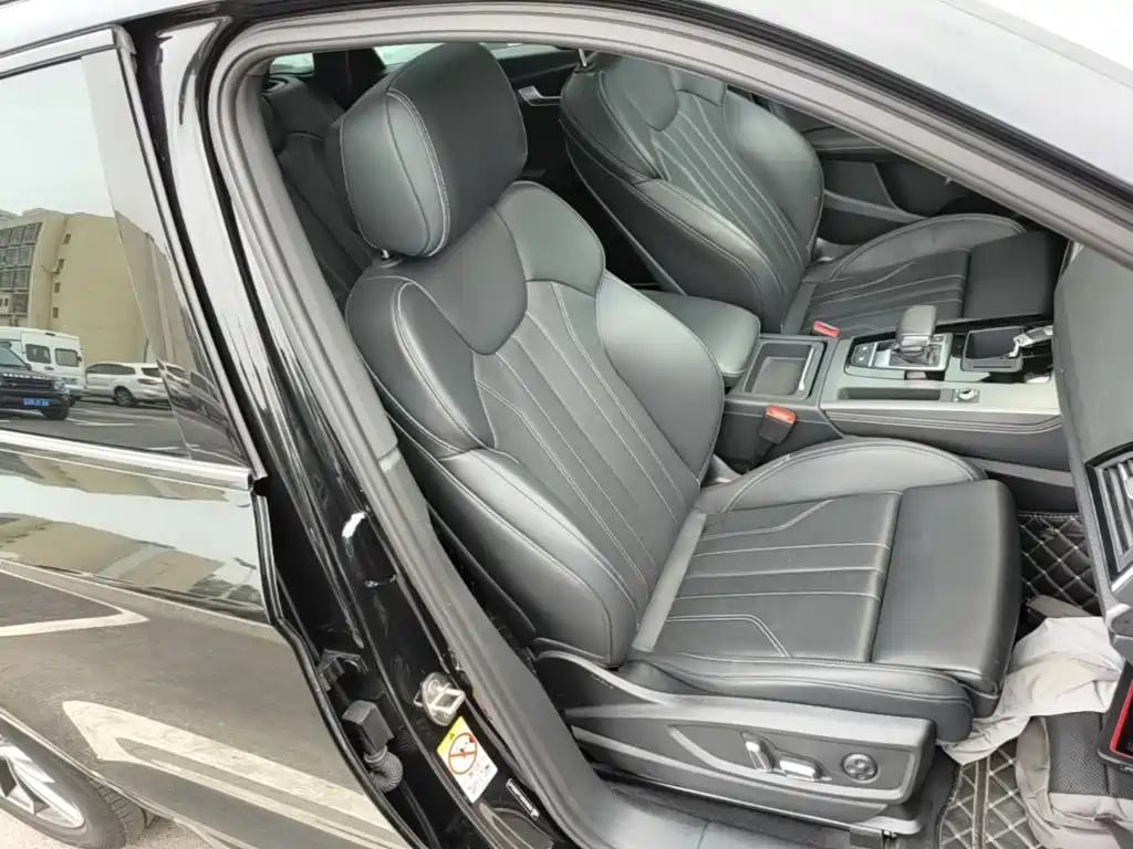 Audi Q5L — миниатюра 25