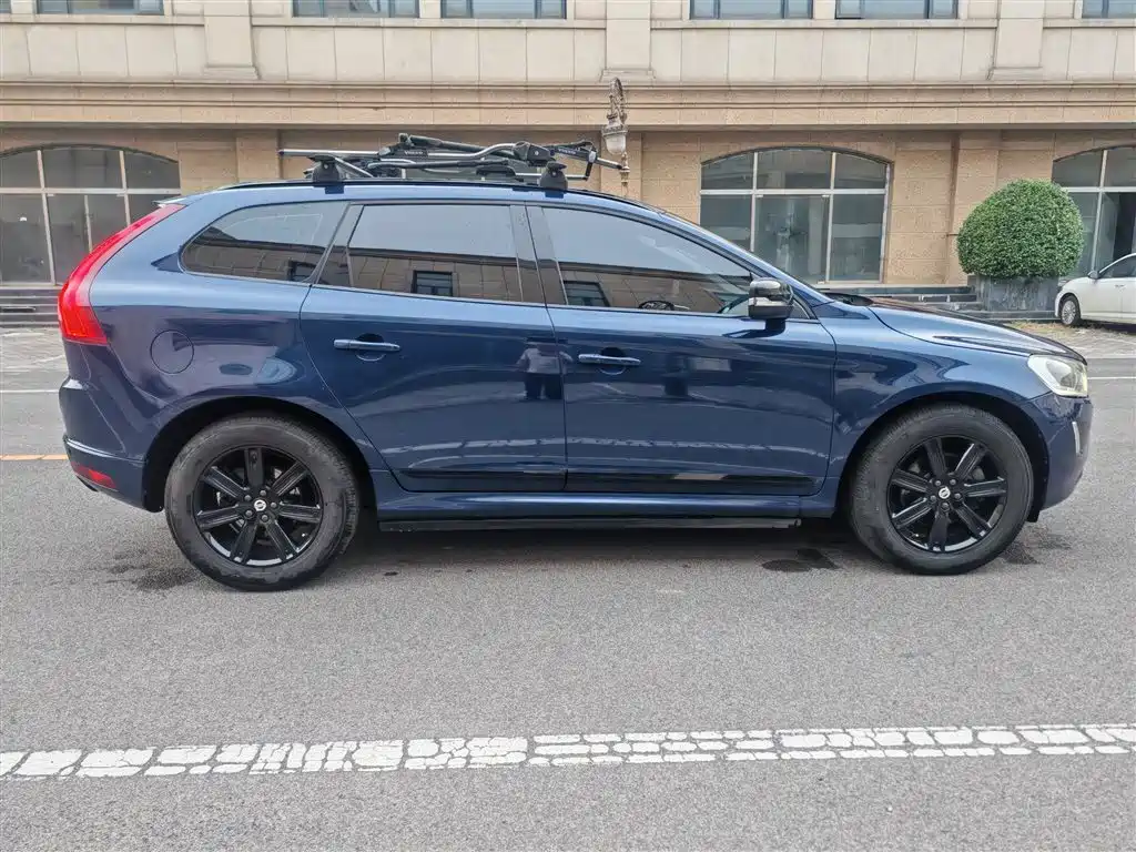 Volvo XC60 — миниатюра 5