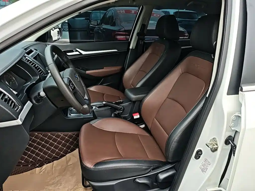 Geely Vision — миниатюра 15