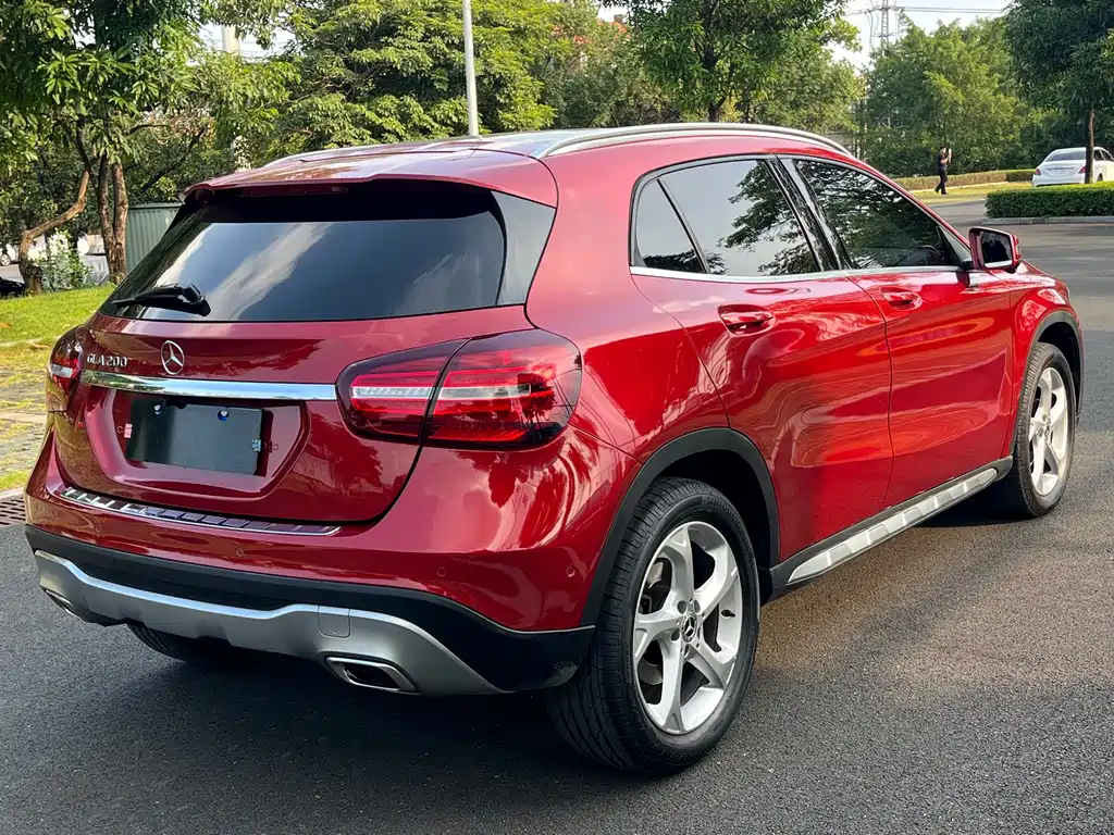 Mercedes-Benz GLA — миниатюра 7