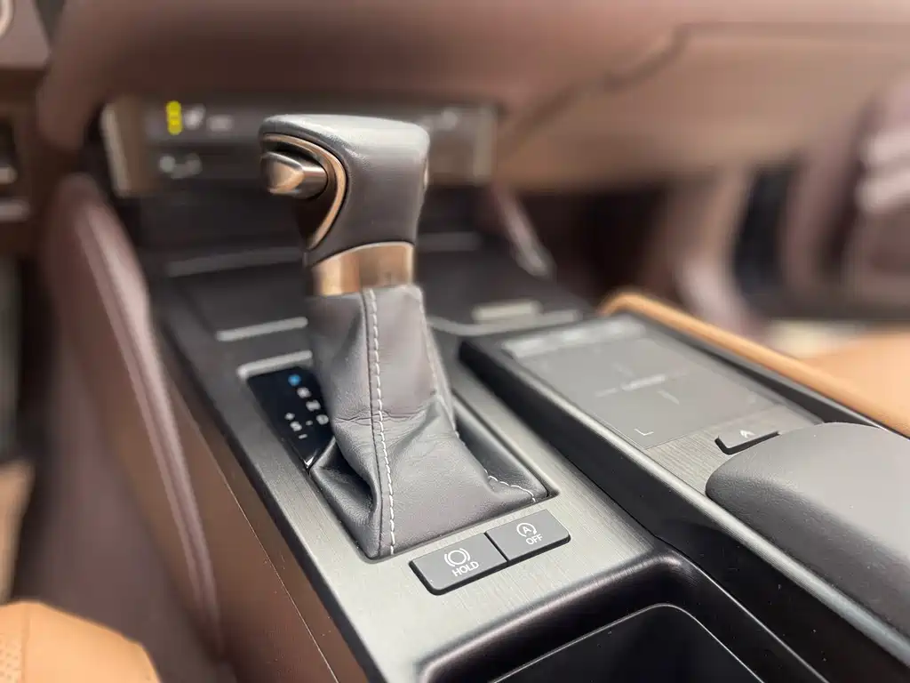 Lexus ES — фотографии объявления, Фото 13