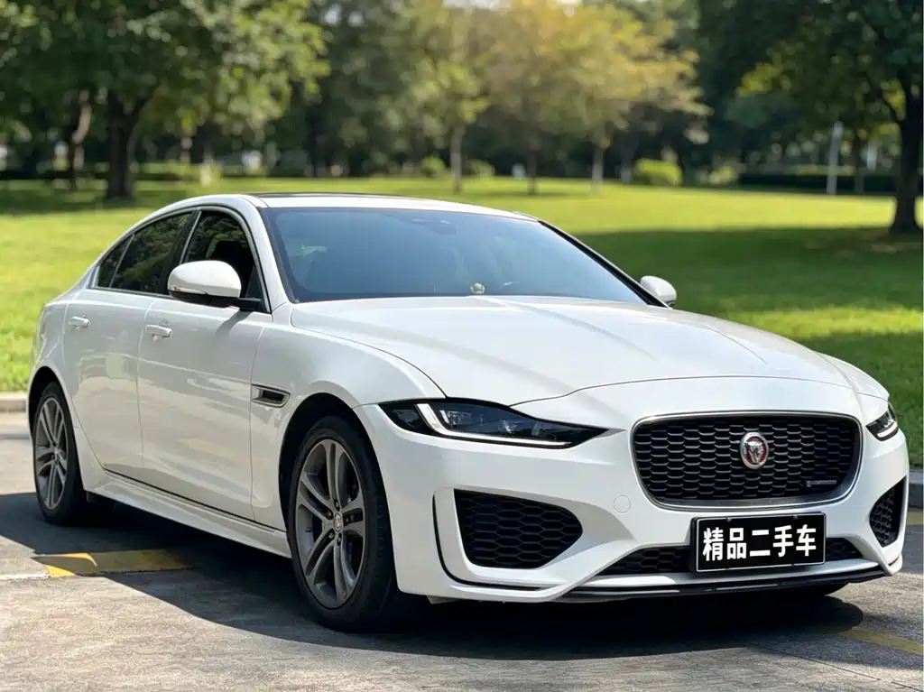 Jaguar XEL — миниатюра 3