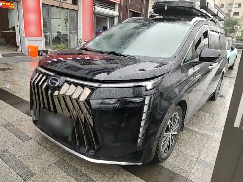 GAC Motor Trumpchi E8 PHEV — миниатюра 2