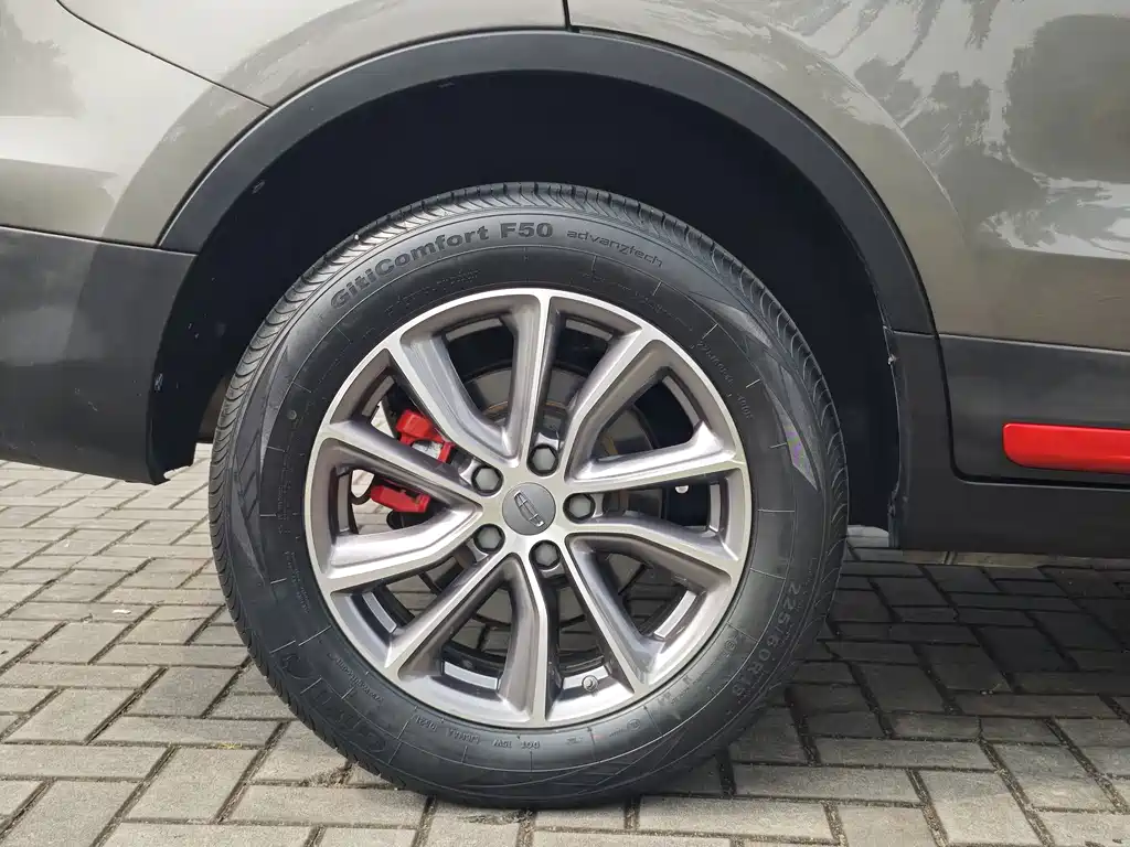 Geely Boyue — миниатюра 11