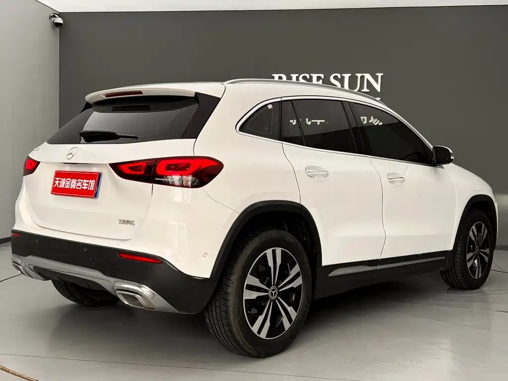 Mercedes-Benz GLA 2024 GLA 200