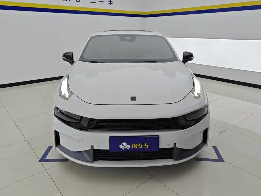 Lynk & Co 03 — миниатюра 2