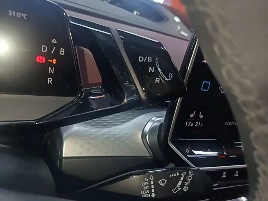 Volkswagen ID.6 X — миниатюра 14