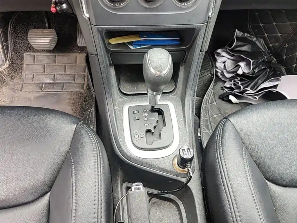 Peugeot 308 — миниатюра 14