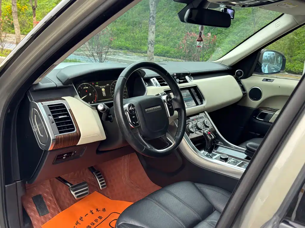 Land Rover Range Rover Sport 2014 3.0 SC V6 HSE DYNAMIC