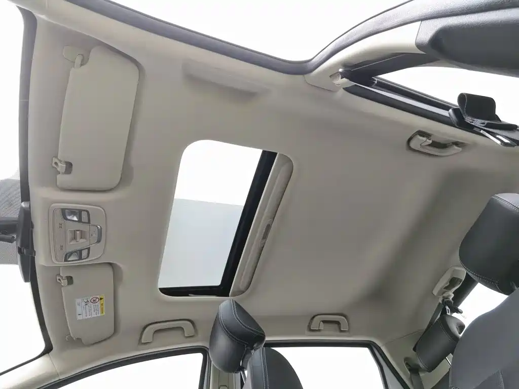 Geely Vision X3 — миниатюра 14