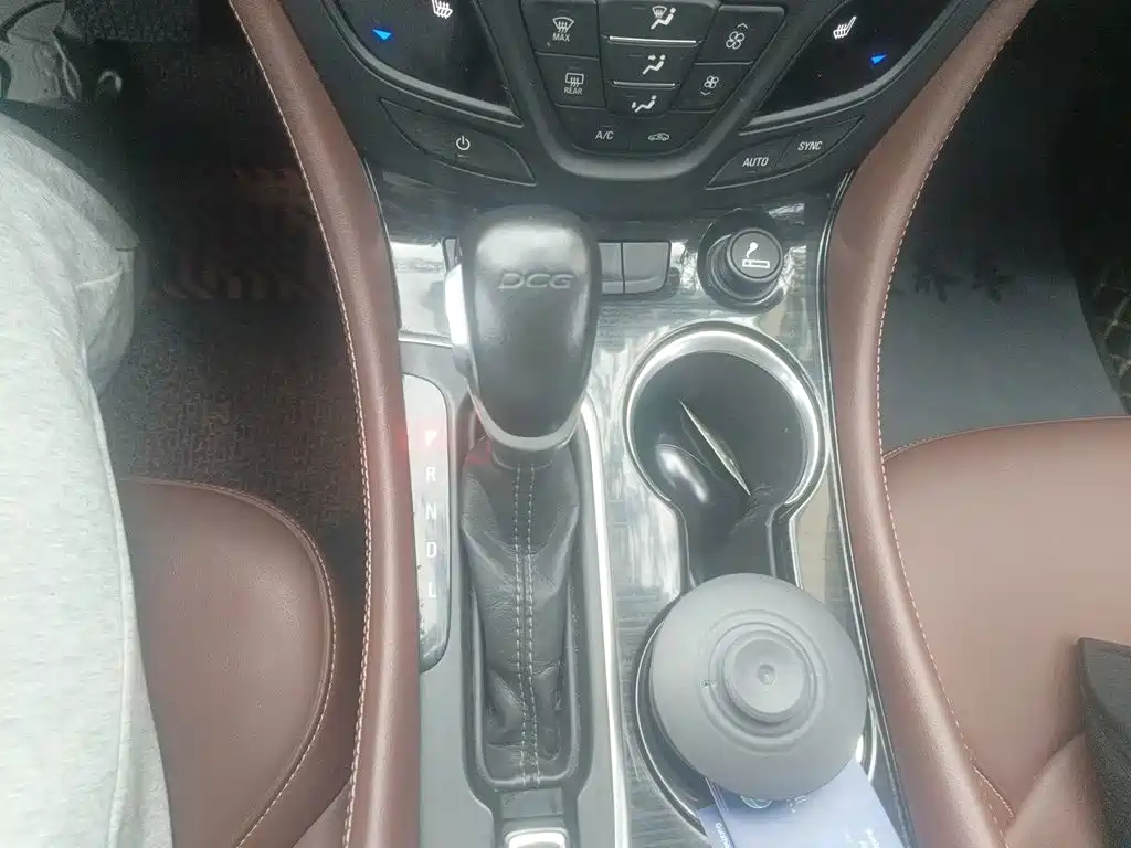 Buick Envision Plus — миниатюра 15