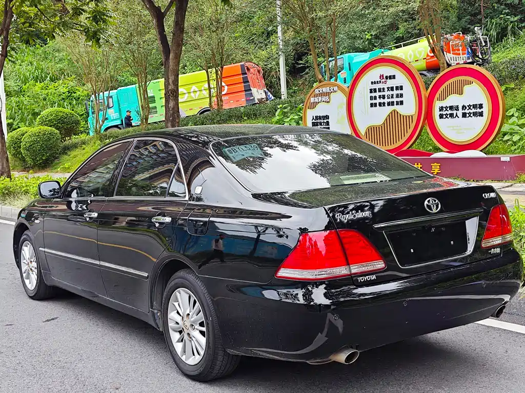 Toyota Crown 2009 2.5L Royal