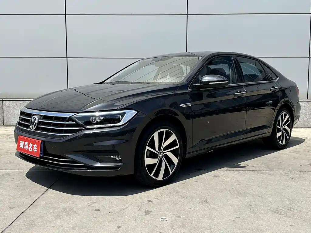 Volkswagen Sagitar 2022