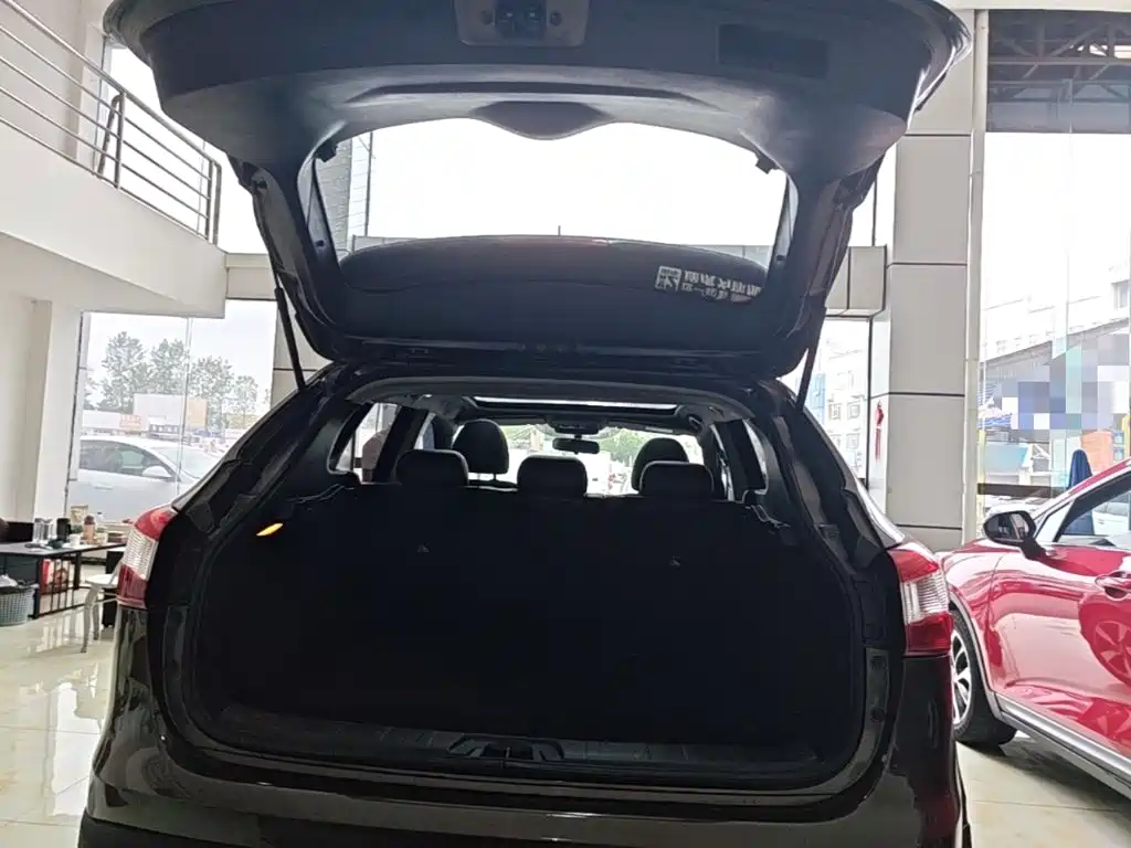 Nissan Qashqai — миниатюра 19