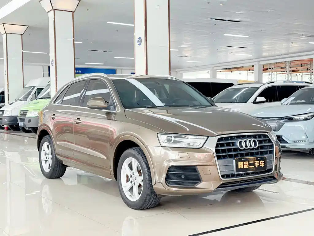 Audi Q3 2016 30 TFSI Fashion