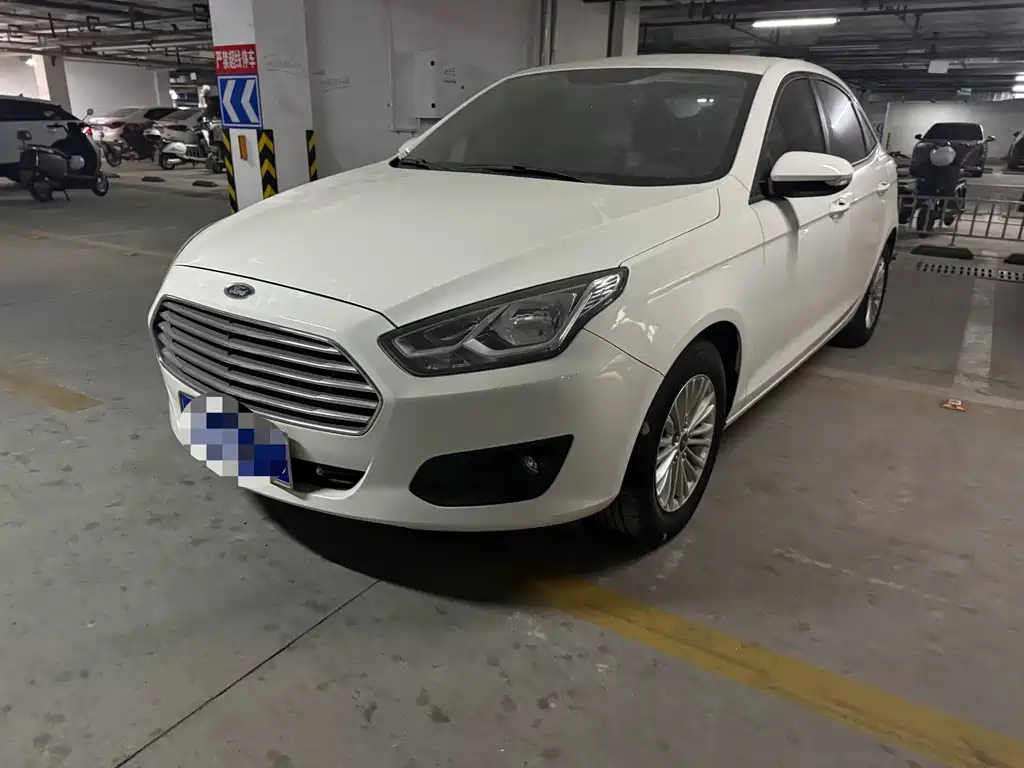 Ford Escort 2016