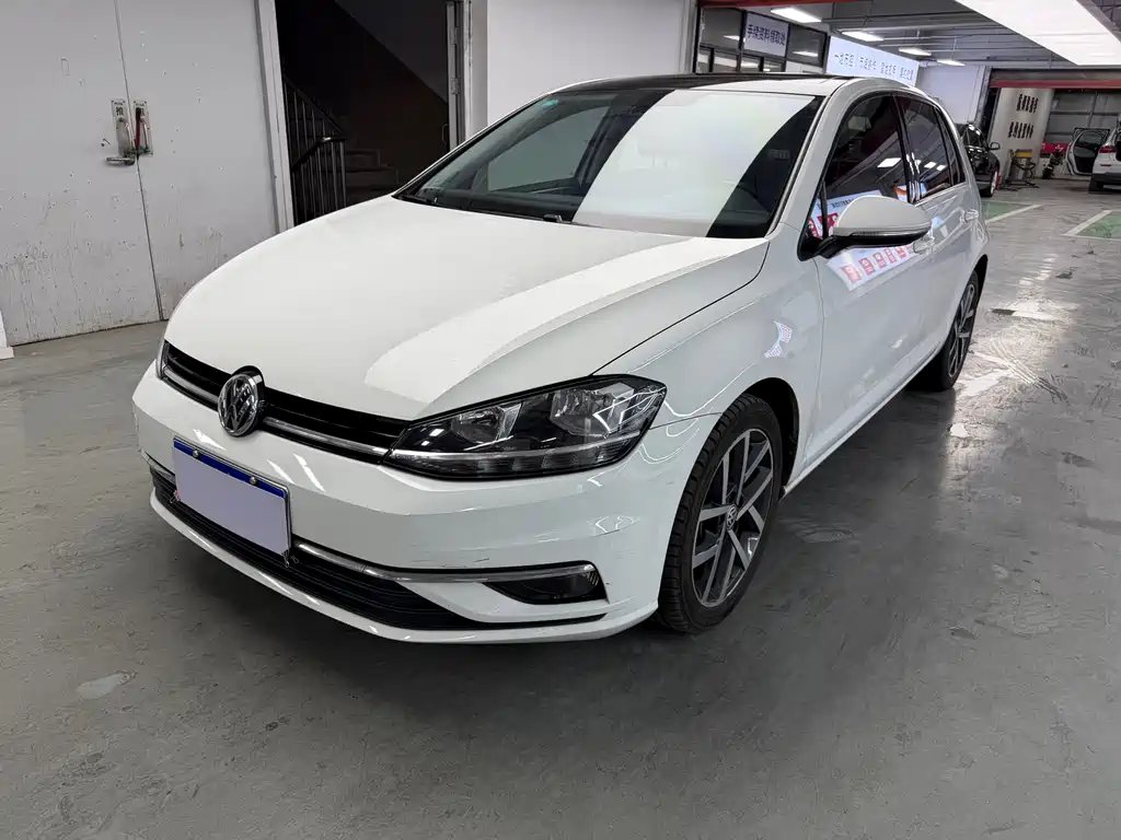 Volkswagen Golf 2020