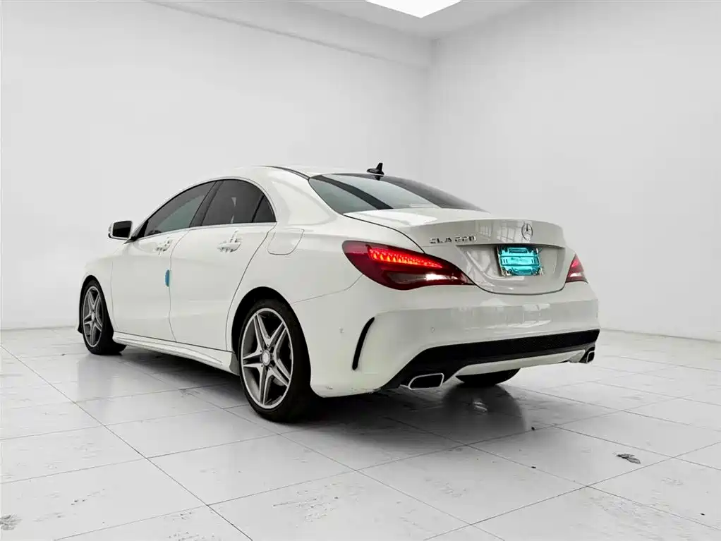 Mercedes-Benz CLA 2015 CLA 220 4MATIC