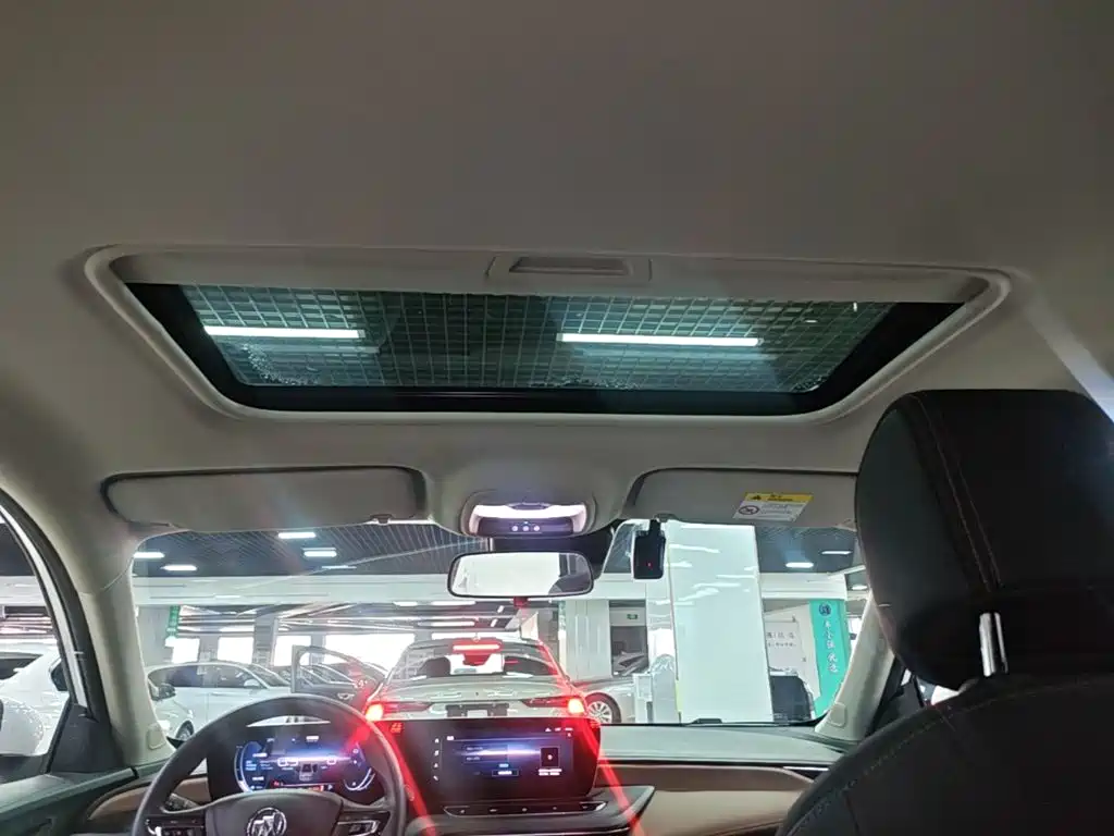 Buick Verano — миниатюра 18