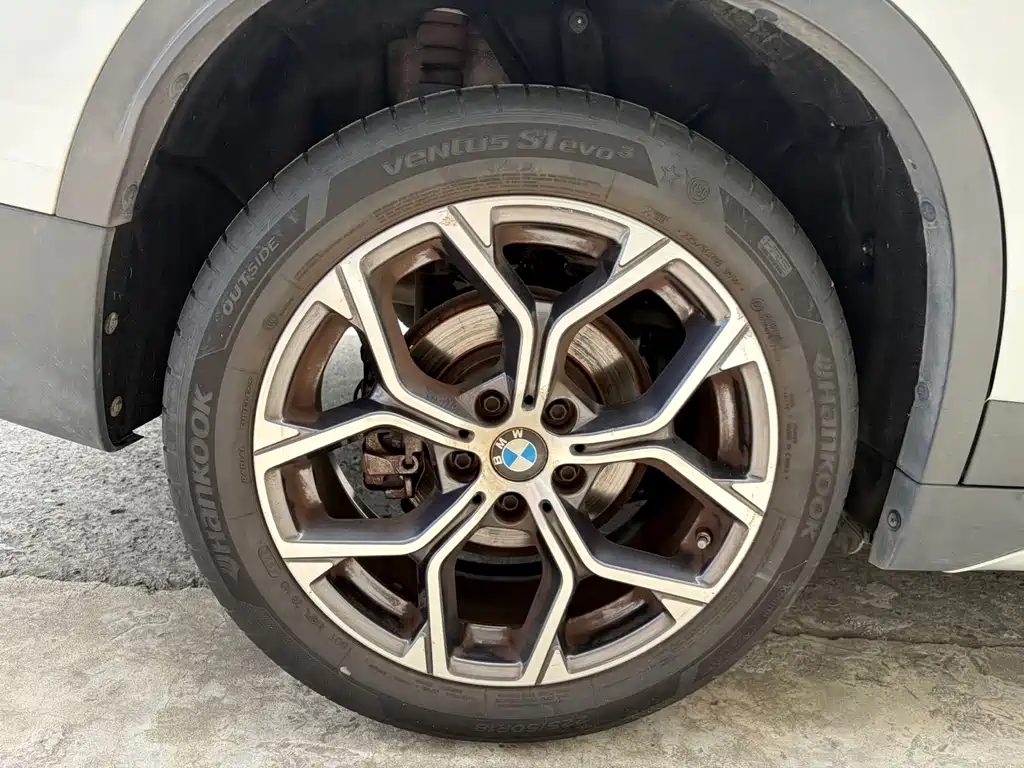 BMW X1 — миниатюра 21