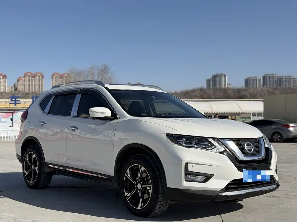 NISSAN QIJUN