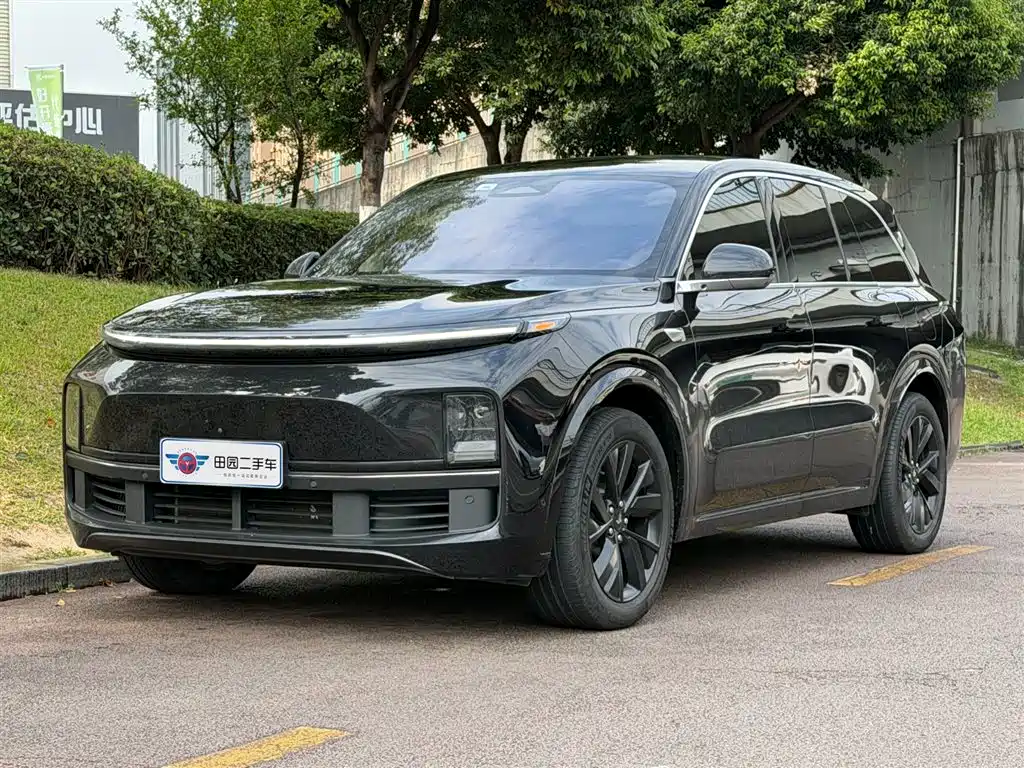 Li Auto Li L8 2023