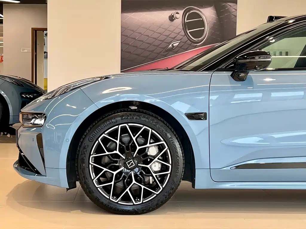 ZEEKR EXTREME KRYPTON 001